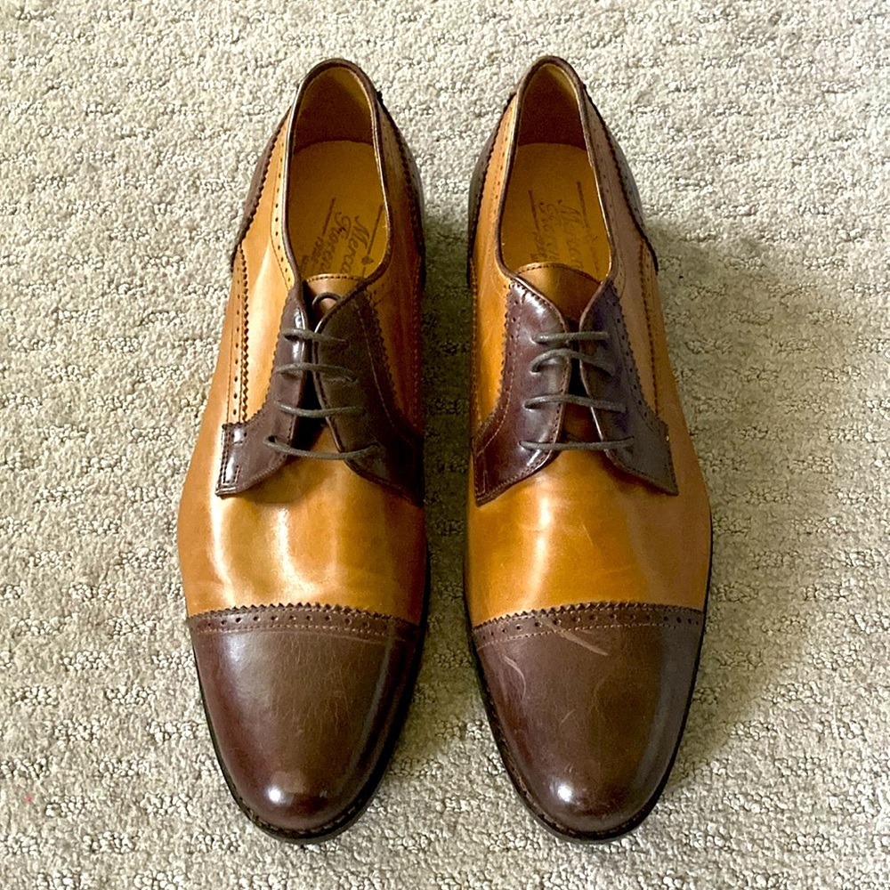 MERCANTI FIORENTINI two-tone cap toe oxford dress shoes, 10.5.